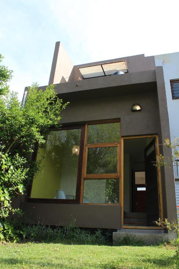 Casita Moderna Frente Al Bosque Apartment Mar del Plata Bagian luar foto